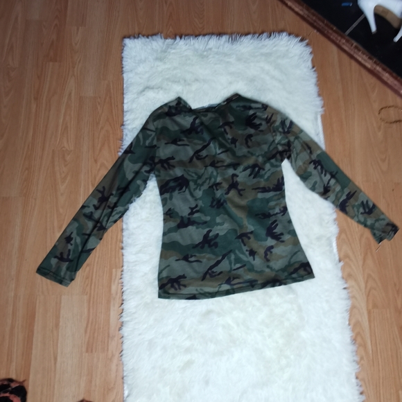 Army shirt open low cut - Picture 4 of 4